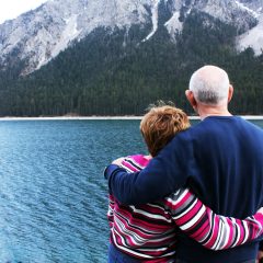 Traveling with Seniors: 7 Tips