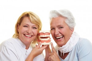 oral hygiene for seniors includes dentures